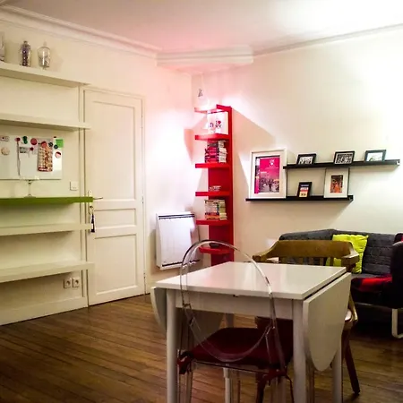 Charming And Ideal For A Couple Near Montparnasse Apartment *